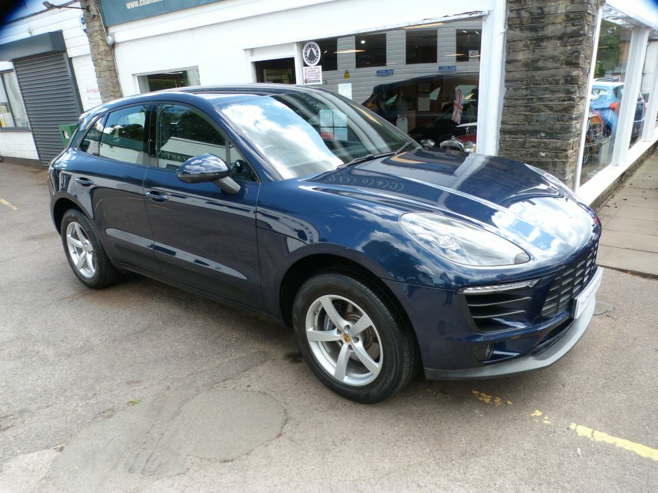 Porsche Macan 2.0T Pdk 4Wd Blue #4