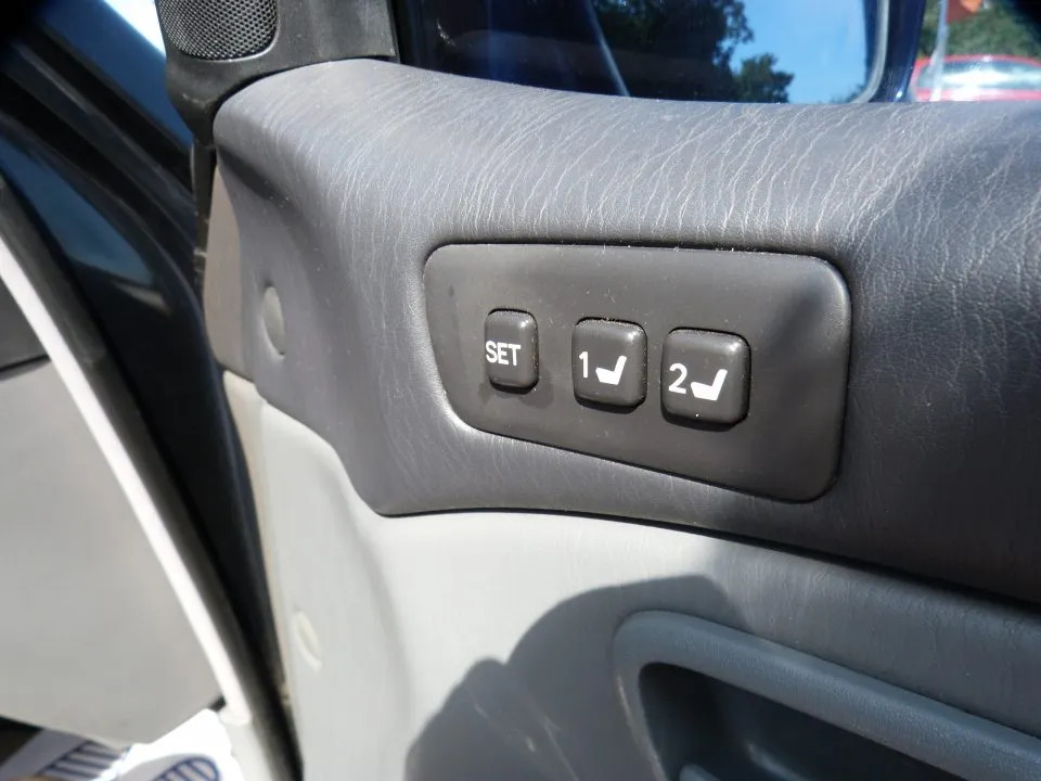 Toyota Land Cruiser Amazon Amazon 4.7 Cygnus  #37
