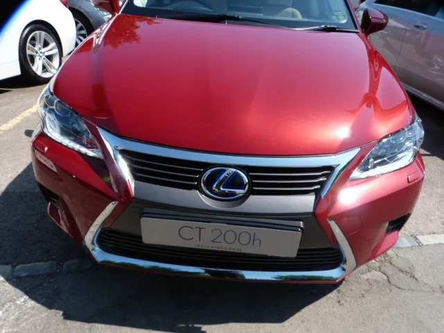 Lexus CT 200H Luxury Red #11