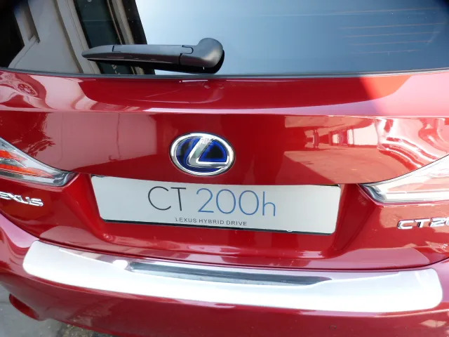 Lexus CT 1.8 200H Premier Red #6