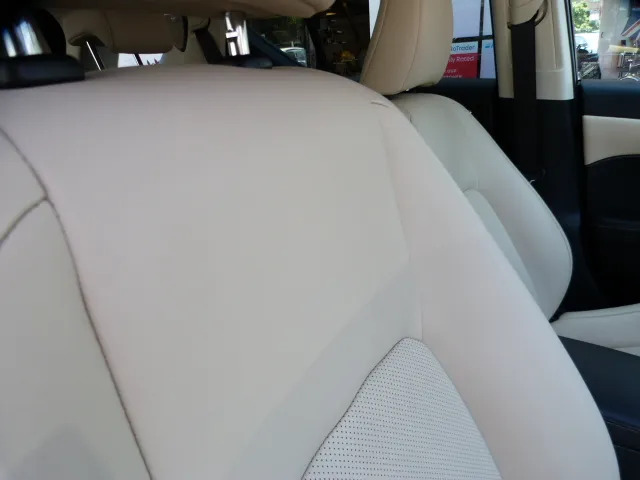 Lexus CT 200H Luxury Red #18