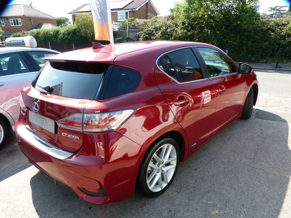 Lexus CT 1.8 200H Premier Red #2