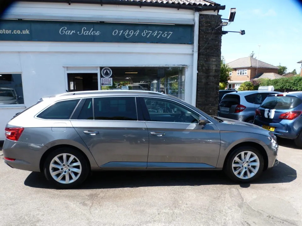 Skoda Superb 1.4 Tsi Iv Se  Grey #5