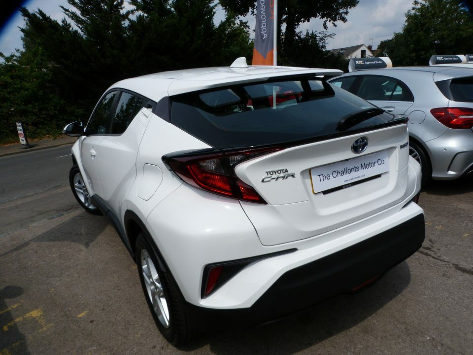 Toyota C-Hr 1.8 Vvt-h Icon White #2