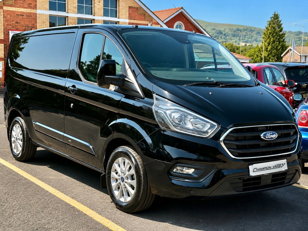 Ford Transit Custom 2.0 280 Ecoblue Limited YP18RWN Black #3