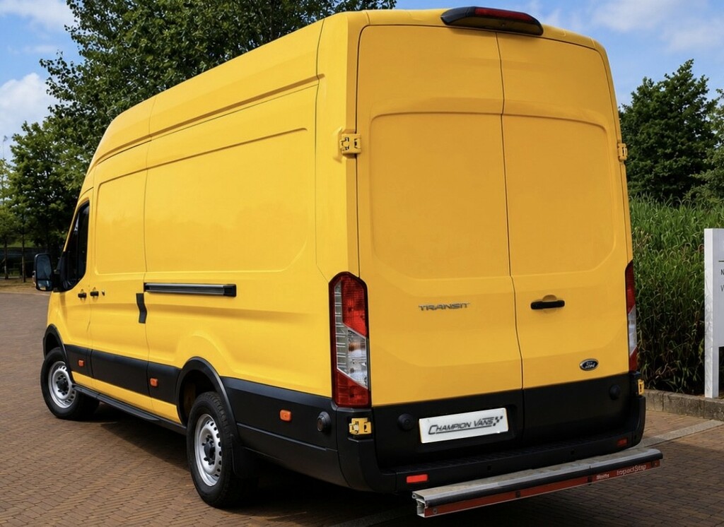 Ford Transit Custom 2.0 350 Ecoblue Leader AF20OZG Yellow #4