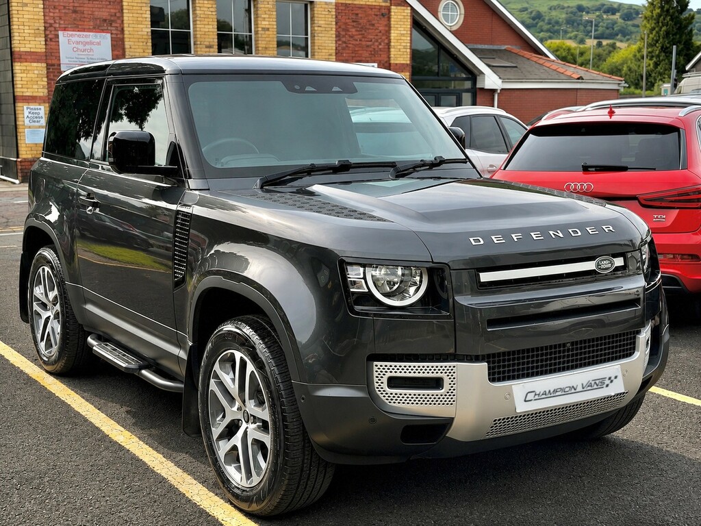 Land Rover Defender 90 3.0 D250 Mhev Grey #3