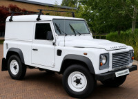 Land Rover Defender 90 2.2 Tdci White #3