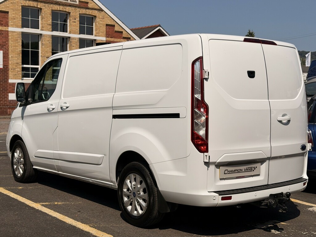 Ford Transit Custom 2.0 Transit Custom Limited Van 300 L1 2.0L Ecoblue LA23DTU White #3