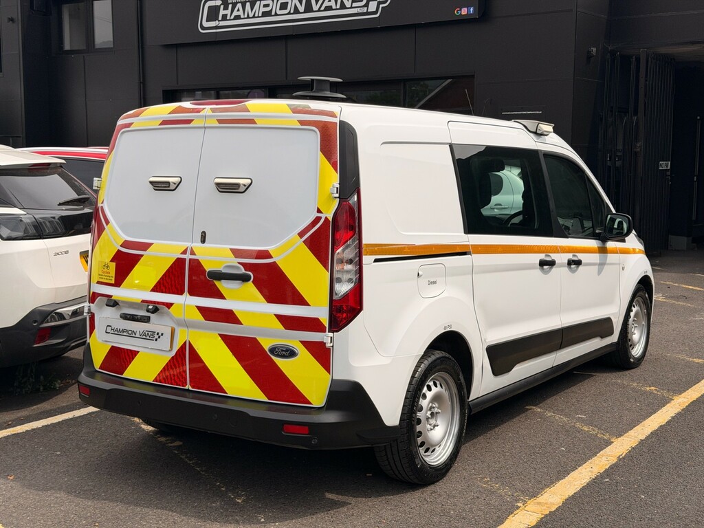 Ford Transit Connect 1.5 230 Ecoblue Trend White #2