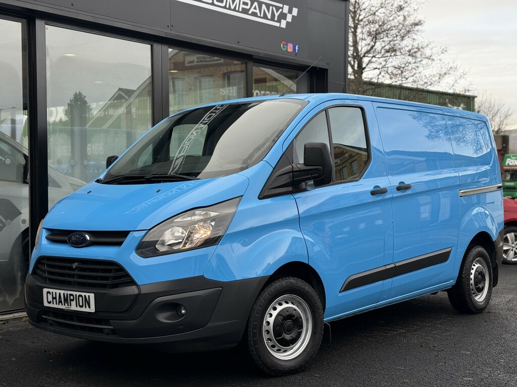 Ford Transit Custom 2.0 Tdci 130Ps Low Roof Limited Van Black #1