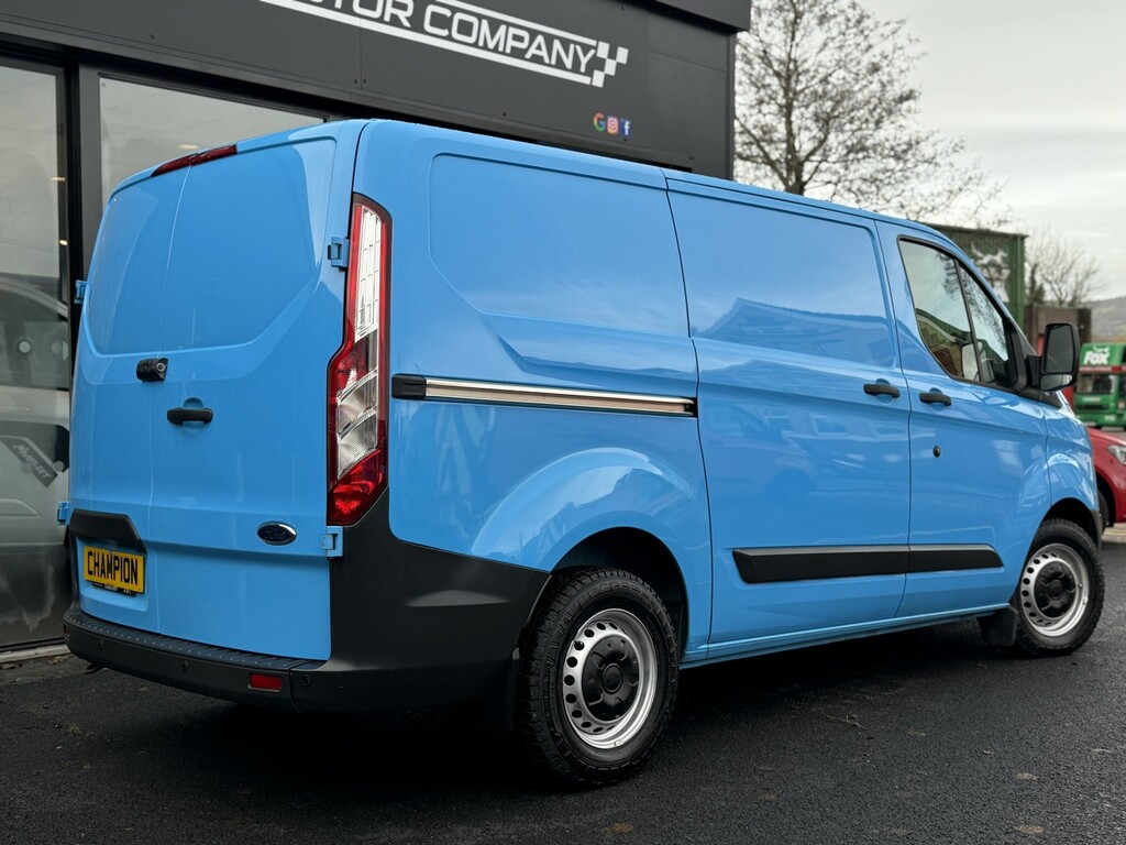 Ford Transit Custom 2.0 Tdci 130Ps Low Roof Limited Van Black #3