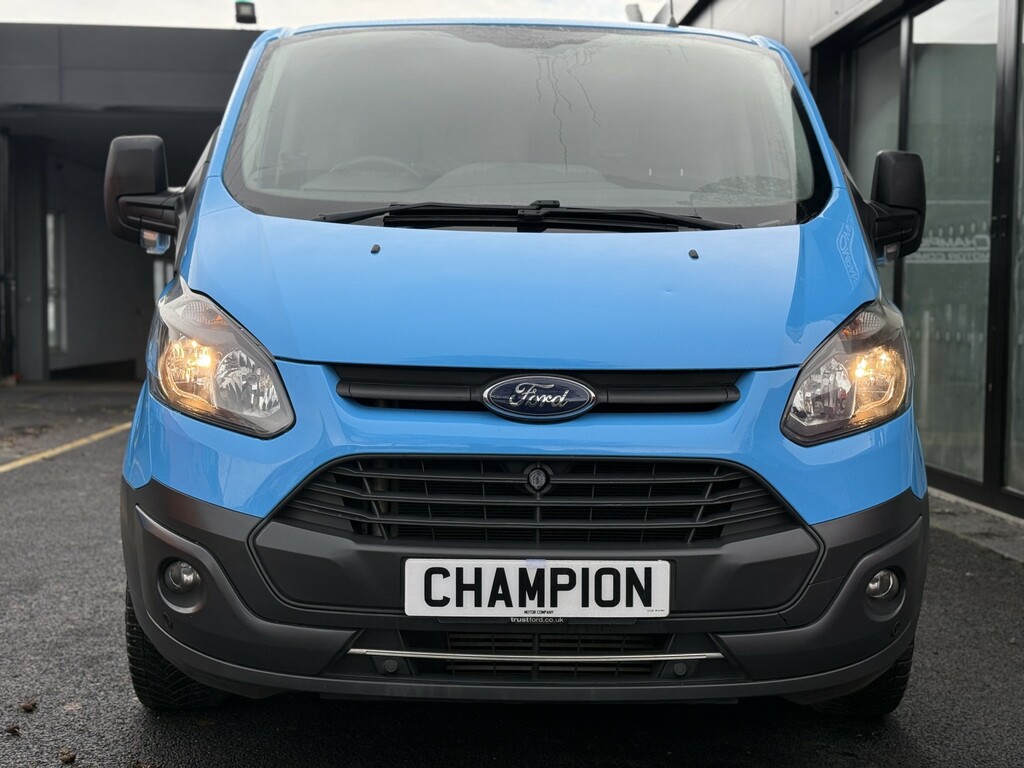 Ford Transit Custom 2.0 Tdci 130Ps Low Roof Limited Van Black #20