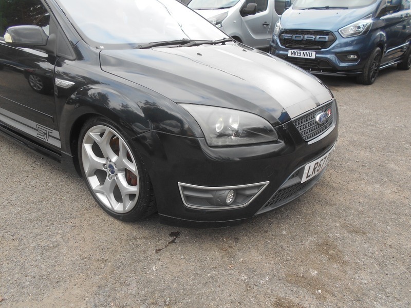 Ford Focus St 500 Black #5