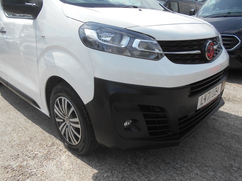 Vauxhall Vivaro 2021 L2h1 F3100 Dynamic White #5