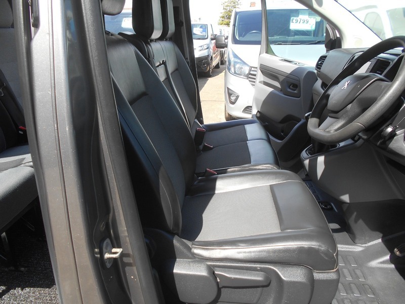 Peugeot Expert Expert 1000 L1h1 Professional Hdi White #25