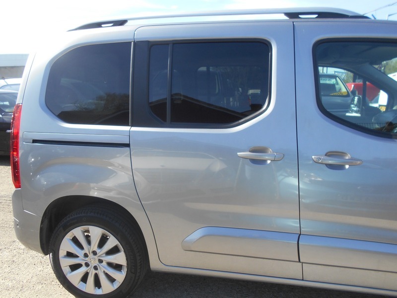 Vauxhall Combo 1.5 Turbo D 2000 Sportive Panel Van Aut Grey #8
