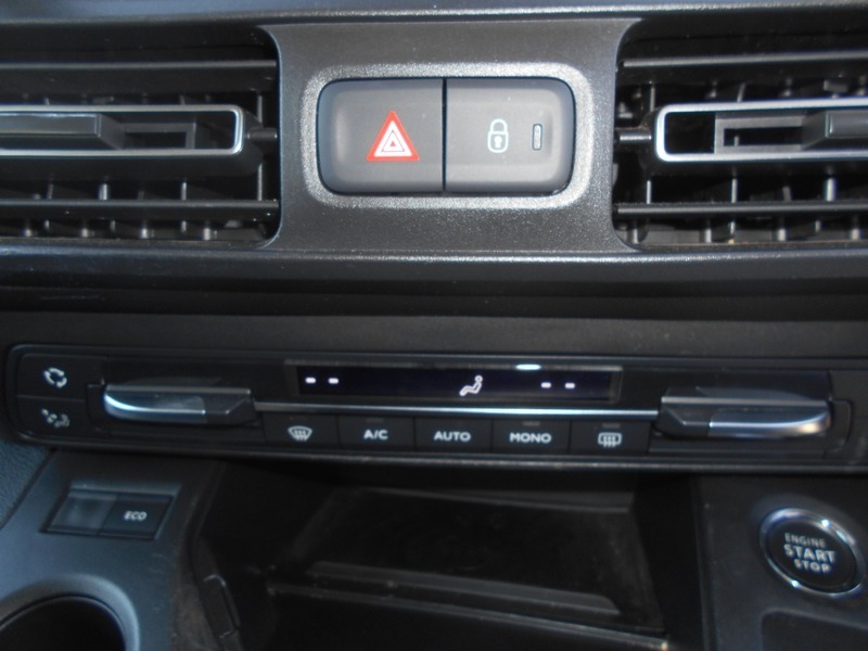 Vauxhall Combo 1.5 Turbo D 2000 Sportive Panel Van Aut Grey #41