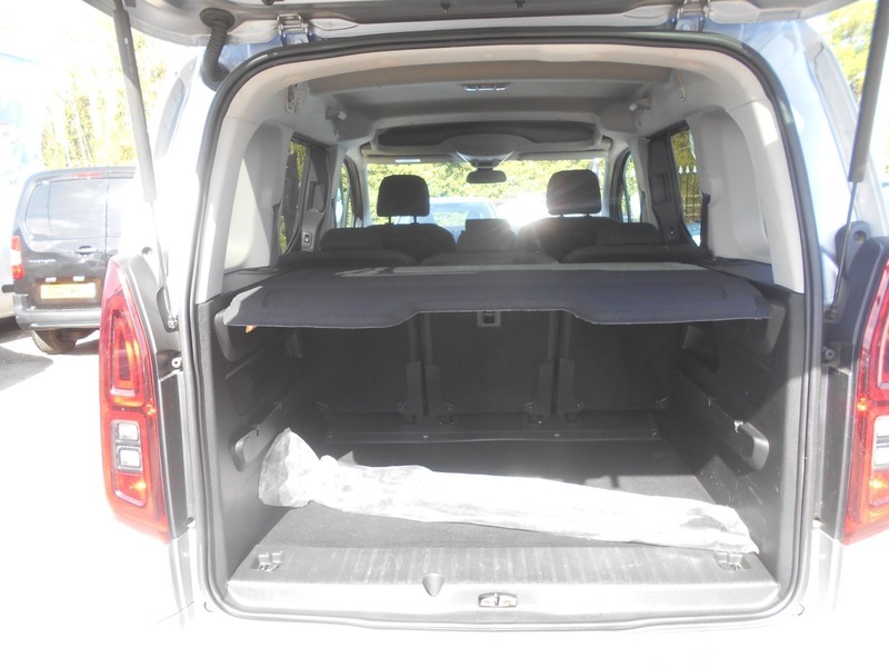 Vauxhall Combo 1.5 Turbo D 2000 Sportive Panel Van Aut Grey #21