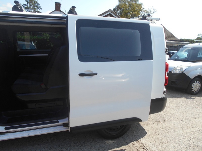 Citroen Dispatch 2.0 Bluehdi 1400 M Crew Van Mwb Euro 6 Ss 6Dr Black #18
