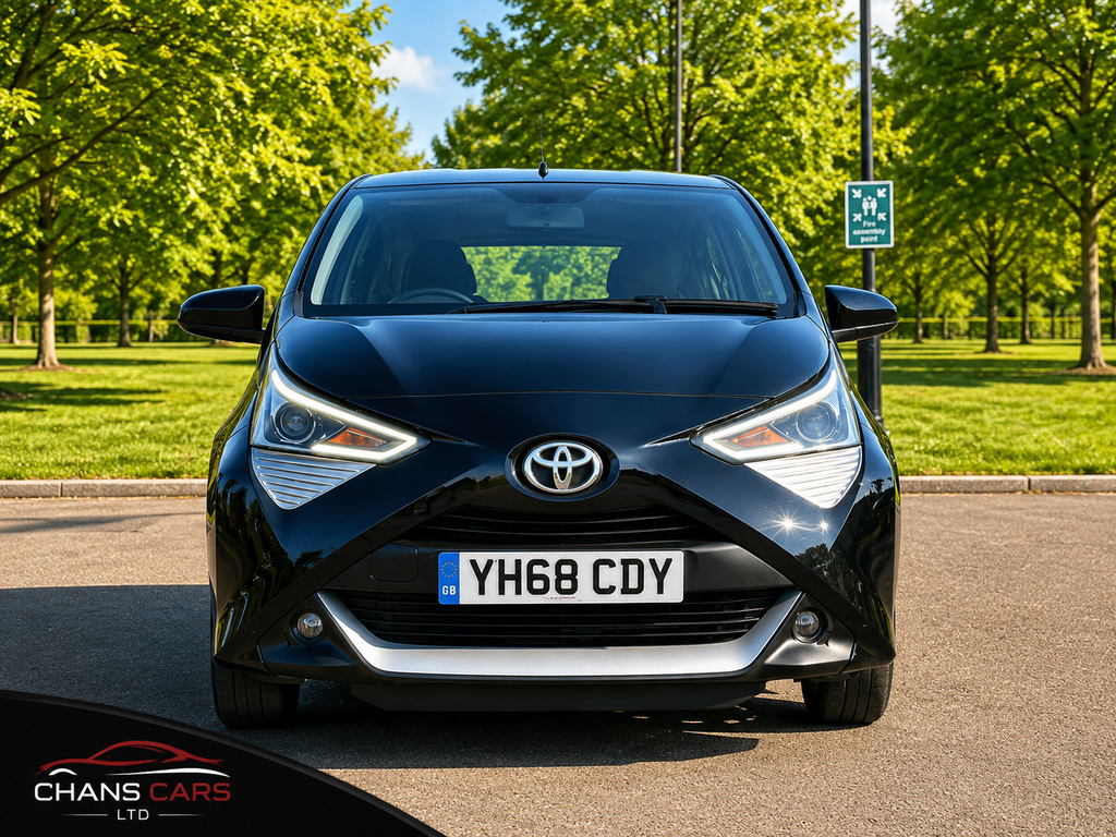 Toyota Aygo 2018 Toyota Aygo 1.0 Vvt-i X-play Manua Black