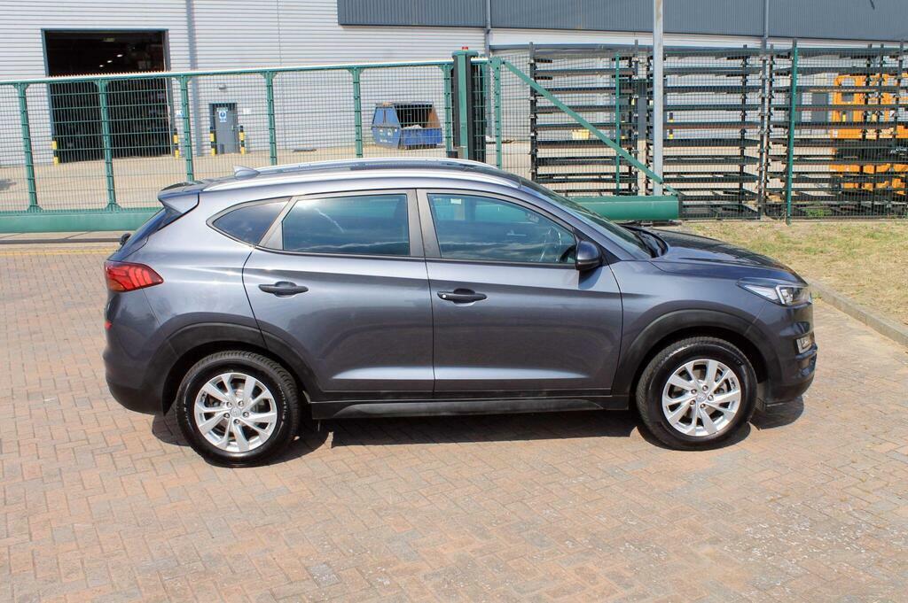 Hyundai Tucson 2018 Hyundai Tucson 1.6 Gdi Se Nav Suv FP68FXH Grey #6
