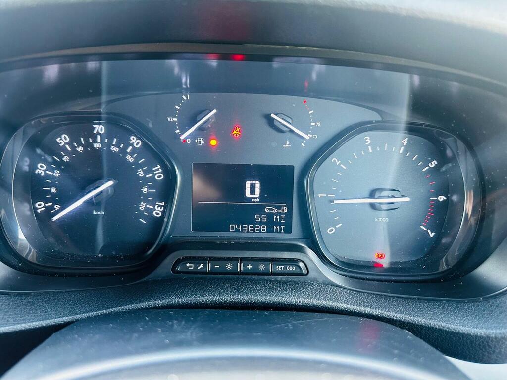 Vauxhall Vivaro 1.5 Turbo D 2700 Sportive L1 H1 Euro 6 Ss 6Dr  #37