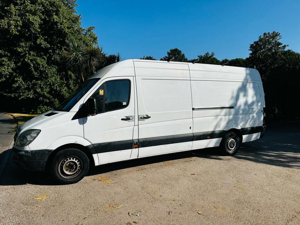 Mercedes-Benz Sprinter Sprinter 313 Cdi White #9