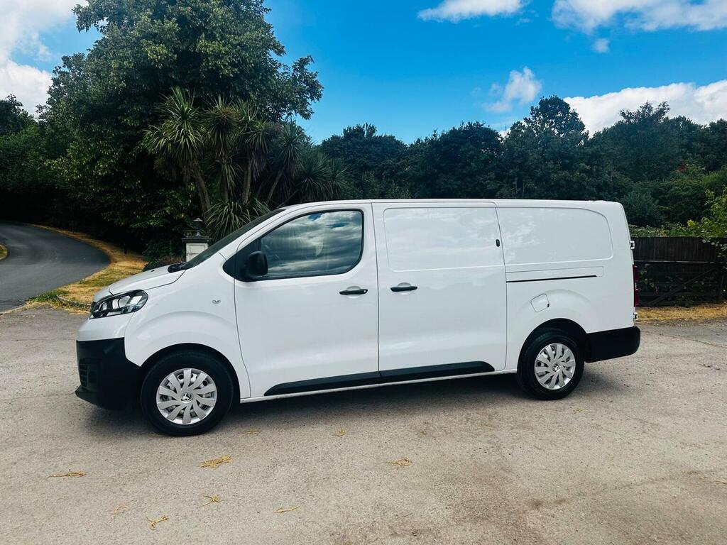 Vauxhall Vivaro 1.5 Turbo D 2900 Dynamic L2 H1 Euro 6 Ss 6Dr White #4
