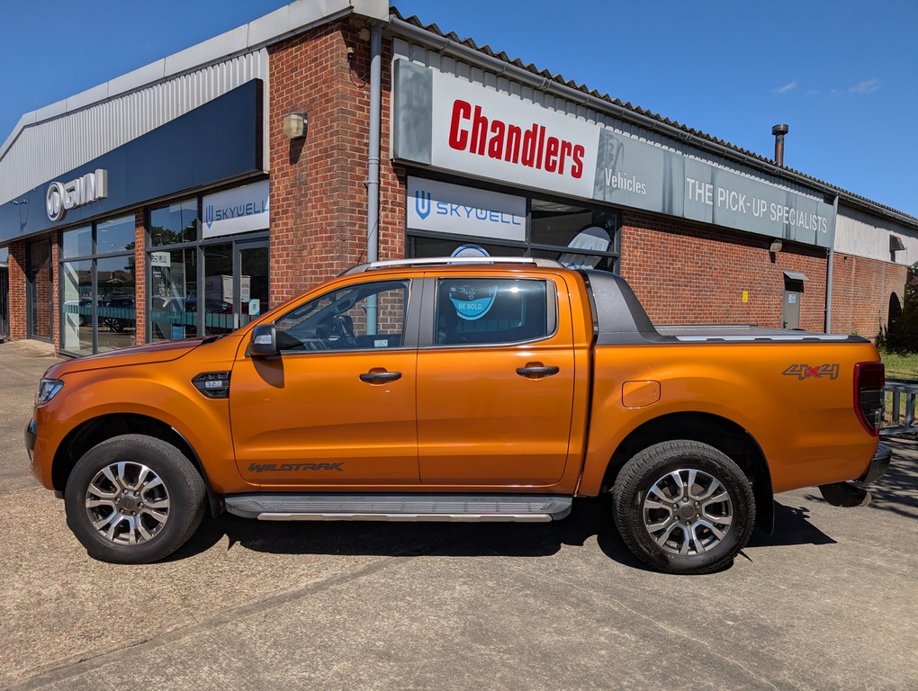 Ford Ranger 3.2 Tdci Wildtrak Pickup Double Cab Man Orange #4