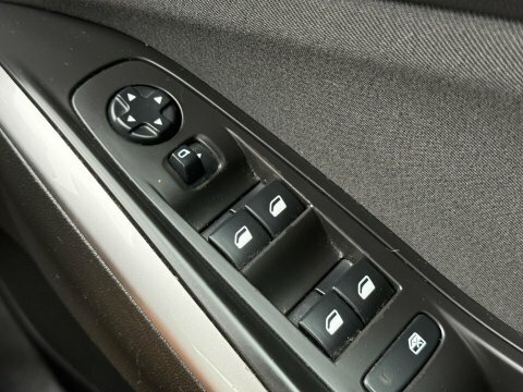 Vauxhall Grandland X Vauxhall Grandland X 1.5 Sport Nav Ss Hatc... Grey #32