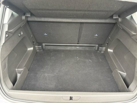 Vauxhall Grandland X Vauxhall Grandland X 1.5 Sport Nav Ss Hatc... Grey #15