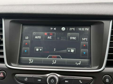 Vauxhall Grandland X Vauxhall Grandland X 1.5 Sport Nav Ss Hatc... Grey #22