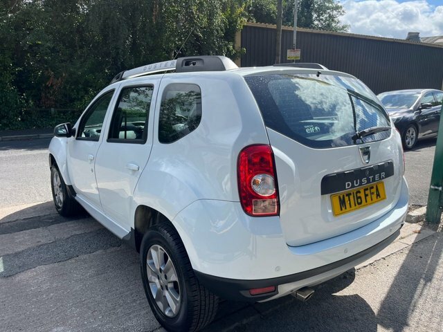 Dacia Duster 2016 1.5 Dci Laureate Suv 4Wd Eu White #4