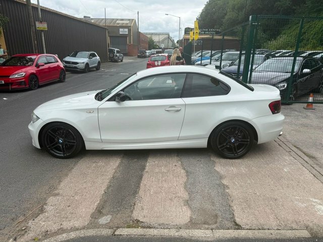 BMW 1 Series 118D M Sport U321 White #4