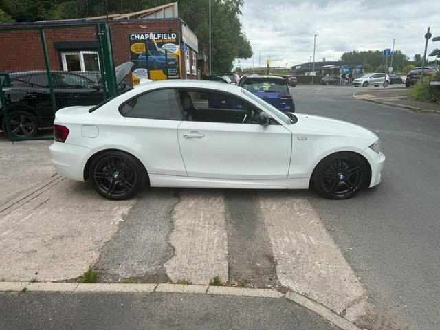 BMW 1 Series 118D M Sport U321 White #2
