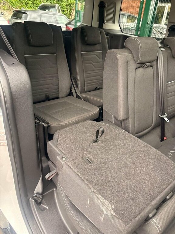 Ford Grand Tourneo Connect Tdci Titanium Blue #16