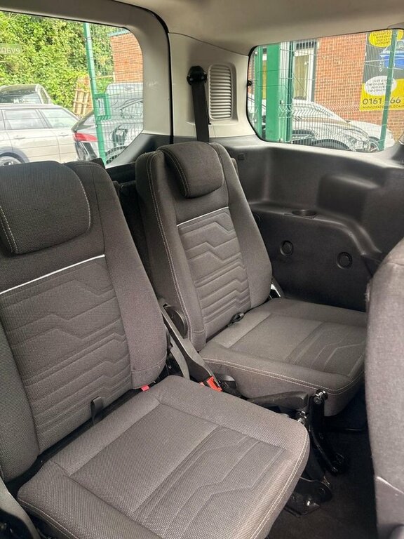 Ford Grand Tourneo Connect Tdci Titanium Blue #17