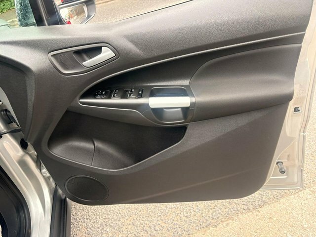 Ford Grand Tourneo Connect Tdci Titanium Blue #14