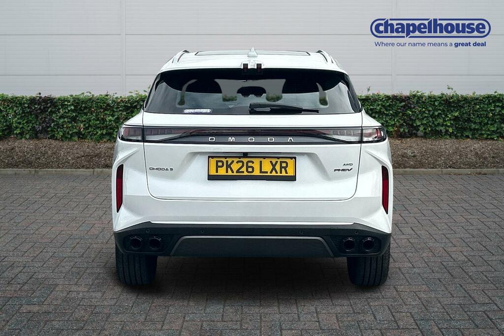 Omoda 9 Noble Phev 1.5 White #4