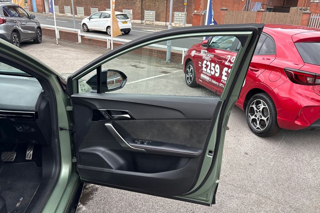 MG Xpower 320Kw Ev Xpower 64Kwh Grey #28