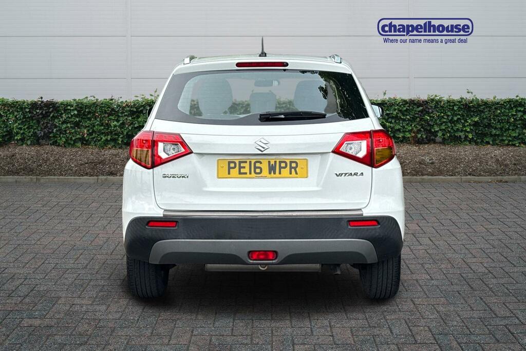 Suzuki Vitara Sz4 1.6 White #4