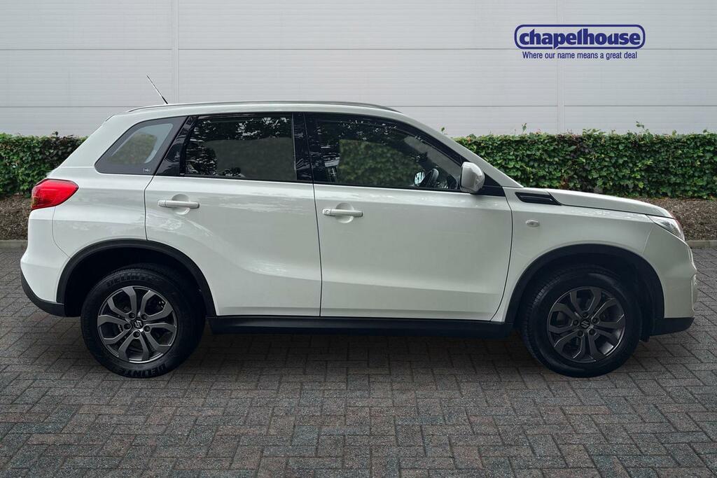 Suzuki Vitara Sz4 1.6 White #2