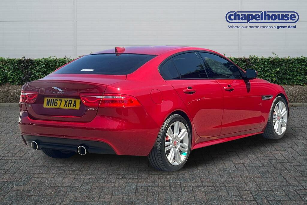 Jaguar XE R-sport I 2.0 Red #3