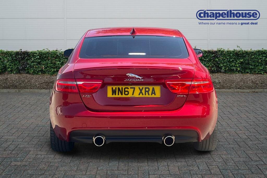 Jaguar XE R-sport I 2.0 Red #4