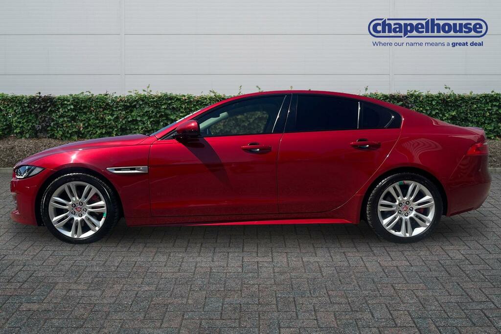 Jaguar XE R-sport I 2.0 Red #6