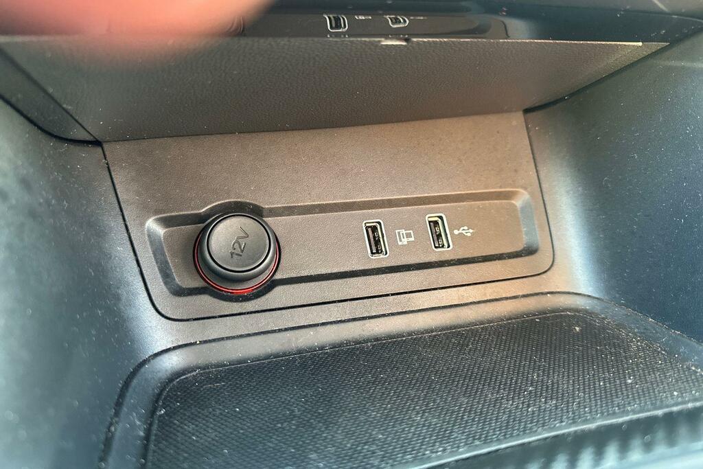 MG ZS Automatic Red #39