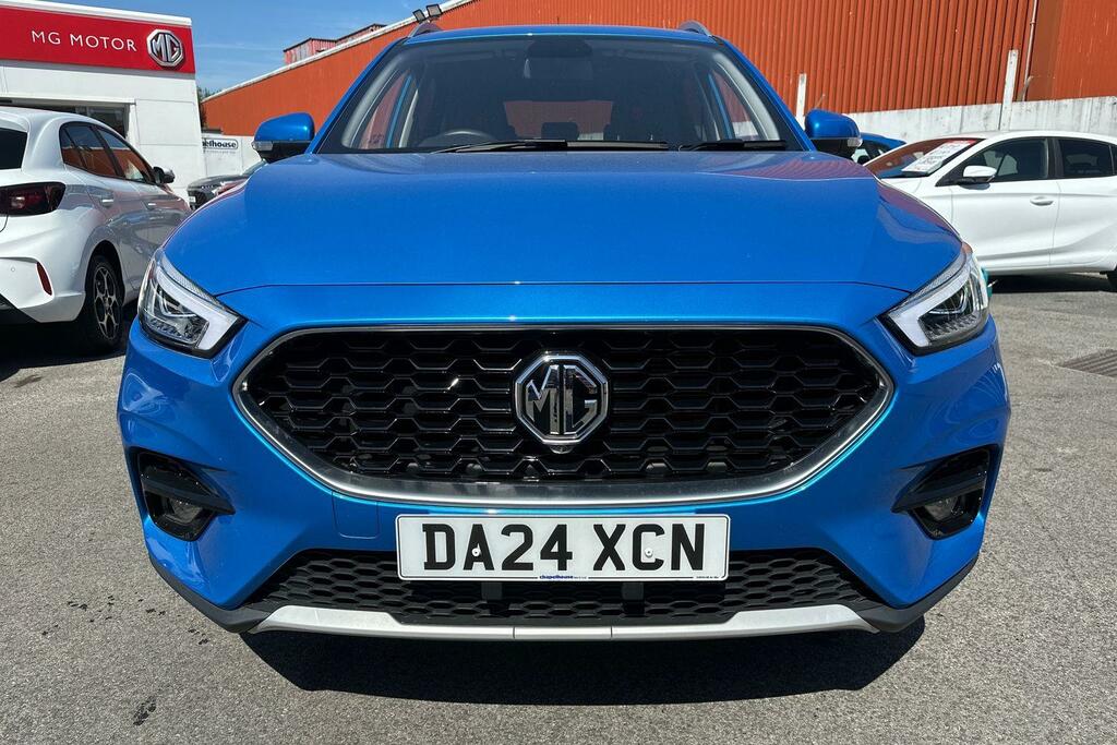 MG ZS Automatic Red #29