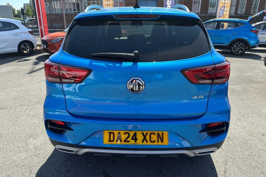 MG ZS Automatic Red #22