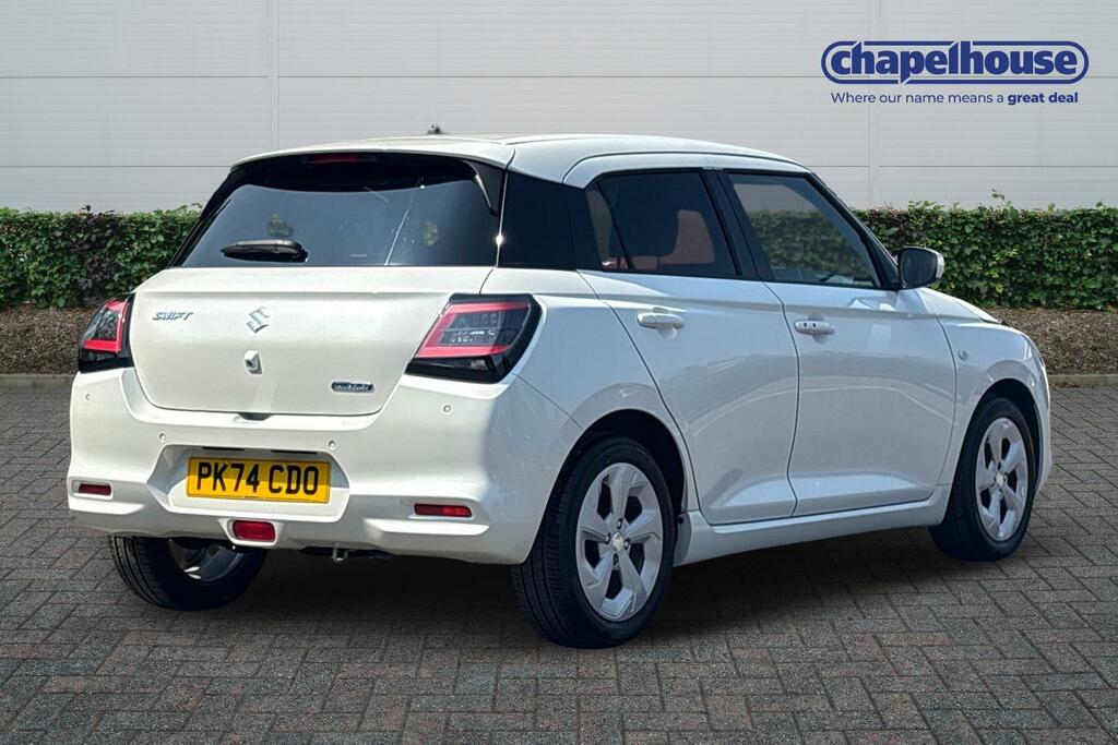 Suzuki Swift Motion Mhev 1.2 White #3
